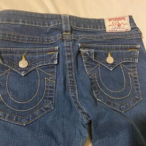 Size 30 women’s true religion jeans lightly used ,great condition